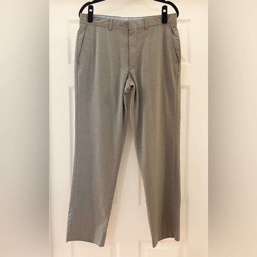 Walter Hagen Fine Plaid Flat Front Golf Pants Trousers Gray sz 34/32